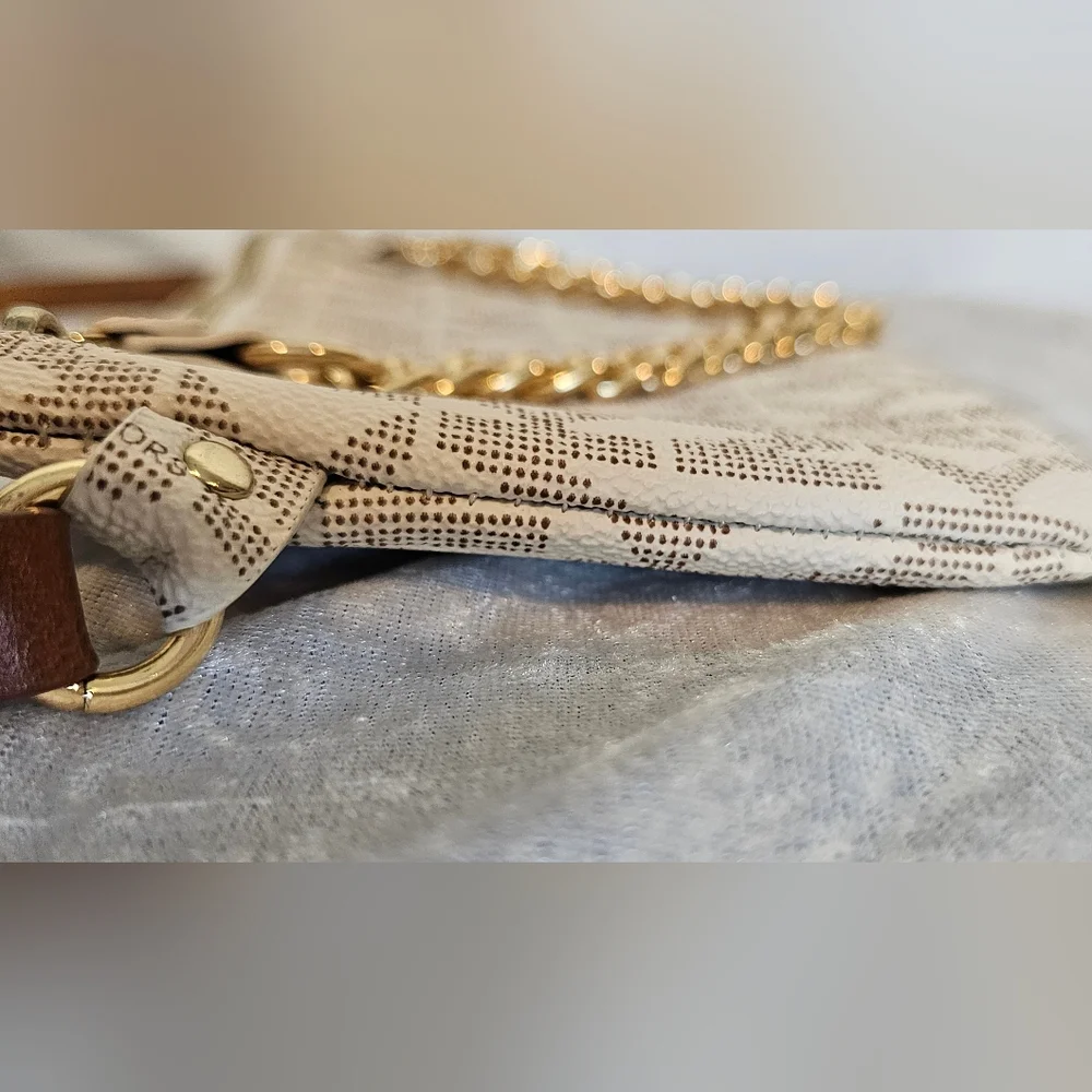 *NWOT* Michael Kors Cream and Brown Waist Bag